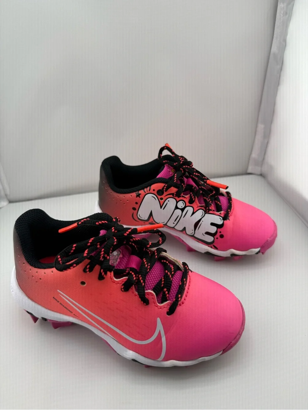 Nike Youth Baseball/Softball Cleats – Pink/Black – Size US 11C KIDS